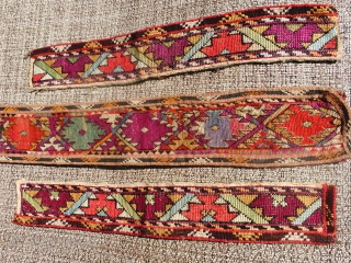         

      Here is a beautifull PAIR of  old Kirgiz embroidered arm

      bands or  ...