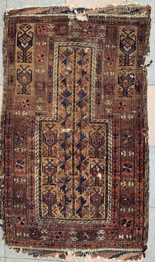 Cute Baluch prayer rug , size : 130x80cm , price : 500 euro + Shipping from Paris ...               