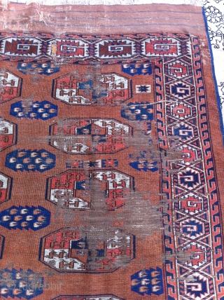 A C gul Main Carpet from CA , 
Circa : Second half of 19th ( ! ? )
Good colors .
Condition : As you see .
Size : 296x188ccm      