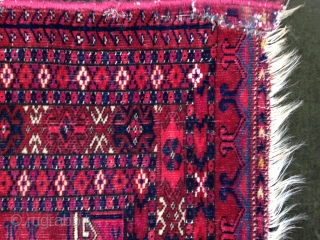 September sale :
A 6 guls Tekeh Chuval with cotton highlights and nice colors ;
Circa : 19TH.
Size : 127x77cm               