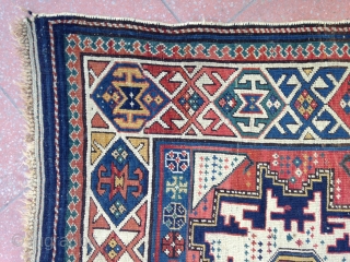 September sale :
Pretty Caucasian rug ( Lezgi ) with a nice Kufik border and colours.
Size : 141x92
Circa : 1870s
              