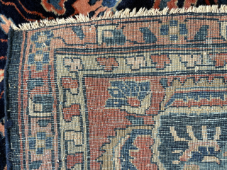 Beautiful Sarouk (Mohajeran) in very good condition with great wool and very good colors. Thick and relatively full pile with a couple of minor expected wear spots. Supple handle and lustrous wool.  ...