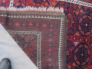 Old Baluch vegetable dyes 19th.
good condition size 165x100.                         