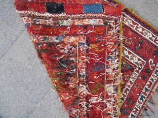 a pair Baktiari bag face.
19th vegetable dyes size 60x60.                        