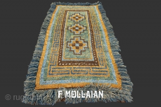 Green-Tone Tibetan Antique Hand-Knotted Rug, 19th Century

170 × 90 cm (5' 6" × 2' 11")

Please ask if you need more information.            