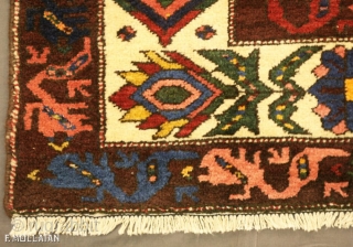 Antique Kalleh Bakhtiari Carpet, 1900-1920,

385 × 185 cm (12' 7" × 6' 0")                    