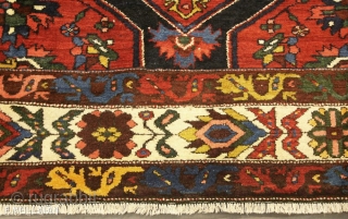 Antique Kalleh Bakhtiari Carpet, 1900-1920,

385 × 185 cm (12' 7" × 6' 0")                    