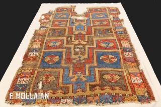 Antique Turkish Karapinar Rug, ca. 1880

150 × 105 cm (4' 11" × 3' 5")                   