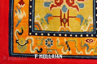 Beautiful Small multi-color Tibetan Antique Decorative Rug, 19th Century,
83 × 68 cm (2' 8" × 2' 2")

Very good condition.
              
