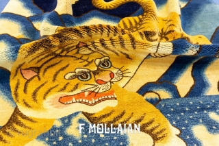 Fantastic Antique Peking Tiger design pictorial Hand-knotted Rug, 1900-1920,
167 × 123 cm (5' 5" × 4' 0")

The price for Extra EU citizens/UE Companies: €4,016.39         