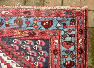 Hamadan--3 ft 3 x 4 ft 11 inches. Same rug with white medallion and anchors is shown see Runge plate 22-- identified as Tozli village near Zenjan. $20 UPS to Lower 48  ...