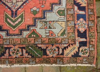 Heriz 3 ft 2 x 5 ft 7 inches. Rare small size. As-found and untouched. A bit of attrition at the ends. Otherwise, nice solid condition.
$20 UPS to Lower 48.   