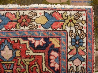 Saveh area. 2 ft 6 inches by 4 ft 0 inches. For you Hamadan village ID fanatics-- I think the weave belies the locus. Compare the back with the Pomegranate  rug.  ...