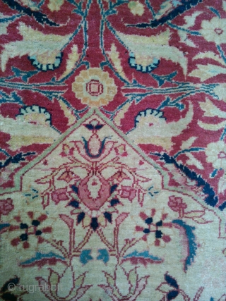 Beautiful 1890's Tabriz, size is 4'x5', has a few low area's, the binding on one side is curled, full, thick pile, a dealer told me he showed this rug to an Iranian  ...