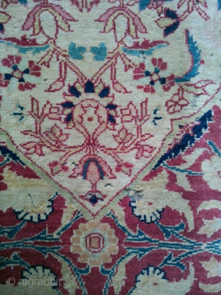 Beautiful 1890's Tabriz, size is 4'x5', has a few low area's, the binding on one side is curled, full, thick pile, a dealer told me he showed this rug to an Iranian  ...