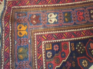 Caucasus cuba 
begining of 20th century 
Beautiful rug
size 1.76x3.36                        