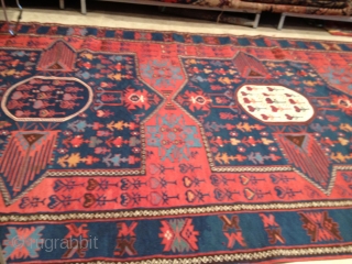 SPECTACULAR AVAR (SUMAC - SPECIAL TECHNIQE OF WEAVING) 
dated 1305 = 1887
mint mint mint condition 
all the color are vag   
SIZE : 1.65 X 5.45
FREE SHIPINNG!     