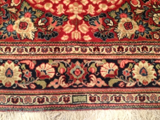 ANTIQUE SARUK RUG
saruk persia rug 
beginng of 20th
very good condition 
                      