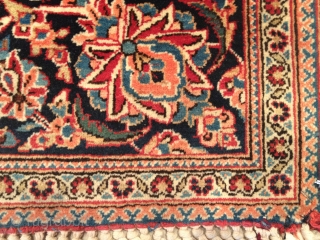 KASHAN  Excellent condition
 Full Pyle 80 years 
Aorgnliim not fringed 
Two corner points easy to repair 
One side headless
SIZE : 138 X 206
ITEM NO. 1       