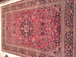 KASHAN 90 years 
Excellent condition 
Full Pyle 
2 heads are revised 
SIZE : 133 X 200                 