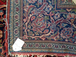 kASHAN  Over 100 years
Very good condition
Full Pyle
Great weaving
Slight rubbing on side
SIZE: 134 X 204                  