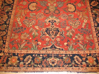 KASHAN CIRCA 1900
Good condition 
Good weaving 
Particular example
size 130 X 204 CM
                     