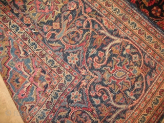 KASHAN CIRCA 1900
Good condition 
Good weaving 
Rare Design
SIGNED AS YOU CAN SEE AT PHOTO
SIZE 131 X 203
                