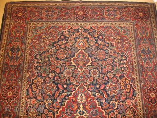 KASHAN CIRCA 1900
Good condition 
Good weaving 
Rare Design
SIZE 130 X 206                      