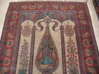 KASHAN CIRCA 1900
Low Pyle 
Rare Design  
Good condition
SIZE : 126 X 175                    