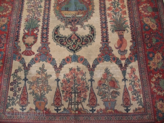 KASHAN CIRCA 1900
Low Pyle 
Rare Design  
Good condition
SIZE : 126 X 175                    