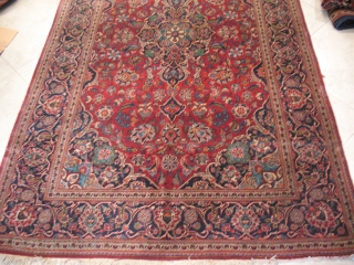 KASHAN Antique CIRCA 1920
Excellent Condition 
SIZE : 133  X  217
                     