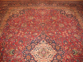 KASHAN 70 YEARS
VERY GOOD CONDITION
SIZE : 261 X 351
ITEM NO. 78                      