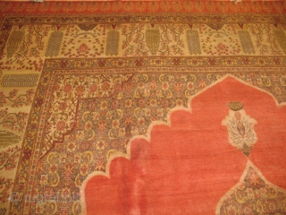 ANTIQUE TABRIZ 
PERFECT CONDITION
CIRCA 1900?
SIZE : 325 X 425
ITEM NO. 108                      