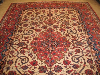 ASFHAN CIRCA 1900
PERFECT CONDITION
SIZE " 238 X 354
ITEM NO. 122
                       
