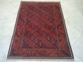 ANTIQUE BALUCH
19TH CENTRURY
SIZE 0.99 X 1.45 CM
ASK ABOUT                         