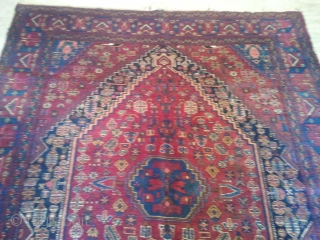 ANTIQUE AFSHAR
19TH CENTURY
SIZE : 1.70 x 2.21
ASK ABOUT                         