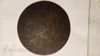 Ottoman copper coffee tray
19th century
diameter 32 cm                          