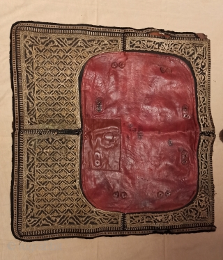 SOLD Antique Ottoman handwork horse saddle kit,full set ,full Handwork embroidery.collectibles very Rare pieces.
Museum quality.
woven on leather. silver and metallic embroidery.

Contact : mkose73@hotmail.com          