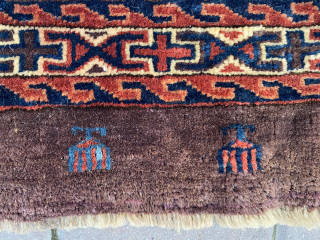 Turcoman rug
Size: 044x100 Cm 
1095                            