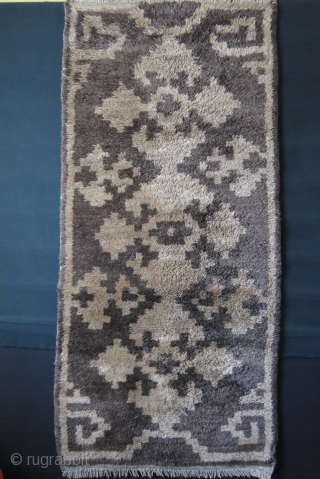 Anatolia Konya Karapinar tulu type of rug, all natural wool mixed with some angora. Heavy for its size, thick pile. Circa early 20th century.  size : 77" X 36" - 92  ...