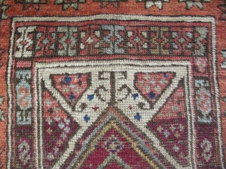 Anatolian yastik. Size: 21" x 35" - 53 cm x 88 cm.                     