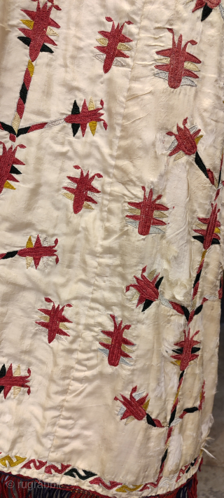 Turkmen vintage white chirpy. Some damages on the white silk background material.                     