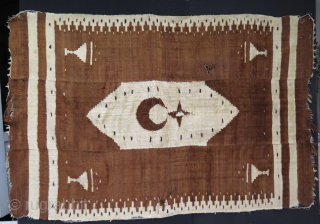 East Anatolian Siirt Rug. Some condition issues as pictured. 
Size: 51.1" x 78.7" - 130 cm x 200 cm.

Contact; murathanantiques@gmail.com             