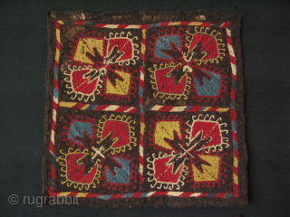 Central Asian two felt embroidered pieces.

Size; 42cm x 45cm

Please contact at murathanantiques@gmail.com                     