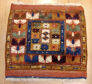 Melas bag face, in great condition.

Size; 58cm x 48cm.


                        