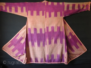 Uzbekistan- Woman's silk Ikat shirt - kurta Lined with hand loomed very fine plain cotton so that it should not be heavy. Adras Ikat facing and silk embroidered all around trim. Circa  ...