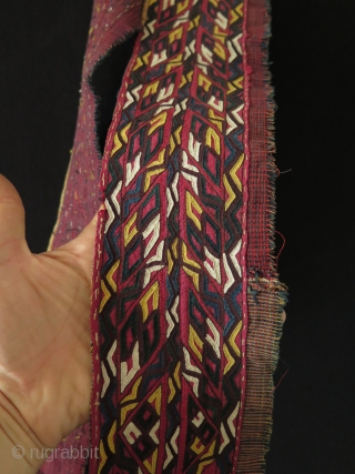 Turkmen silk embroidered chirpy collar. 

Size: 4 inches - 10.5 cm wide and 52 inches - 132 cm long.              