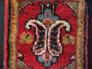 Persian small chanteh. Size: 8.2" x 8.6" - 21 cm x 22 cm                    