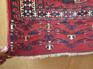 Turkmen Yomud chuval. Great full pile and good condition. Size: 73 cm x 111 cm - 28.5" x 48.5"              