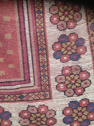 Manastır prayer rug.All naturel colors and good condition.156x110cm                         